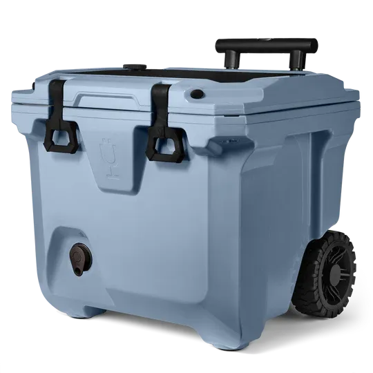 Brumate - BrTank 35-Quart Rolling Cooler