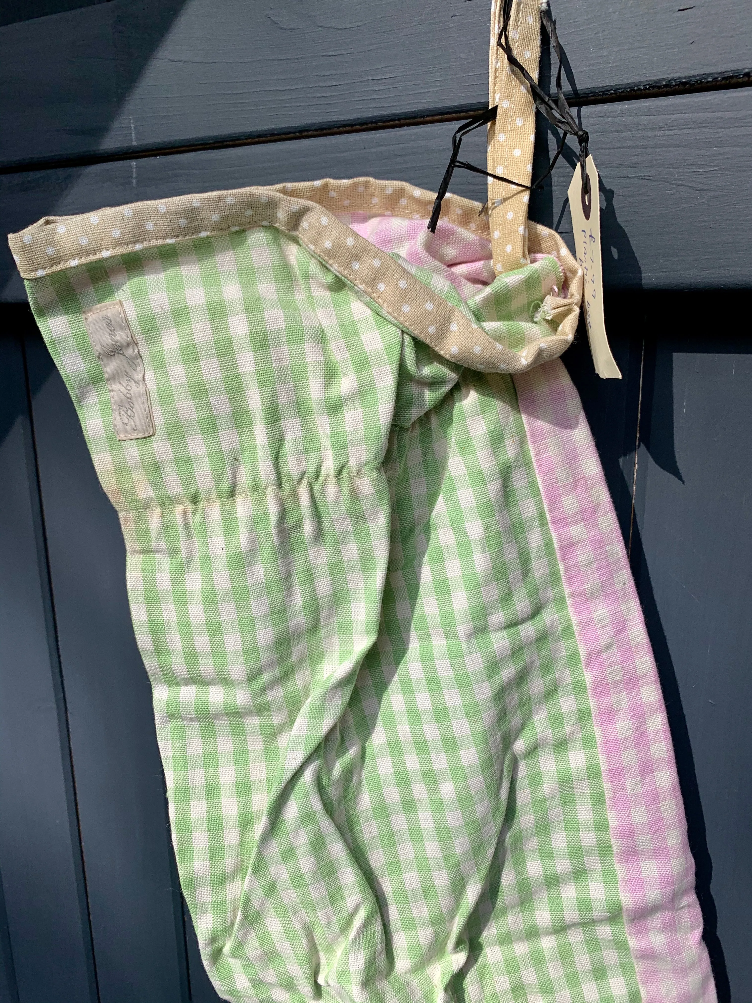 Carry A Bag Fabric holder