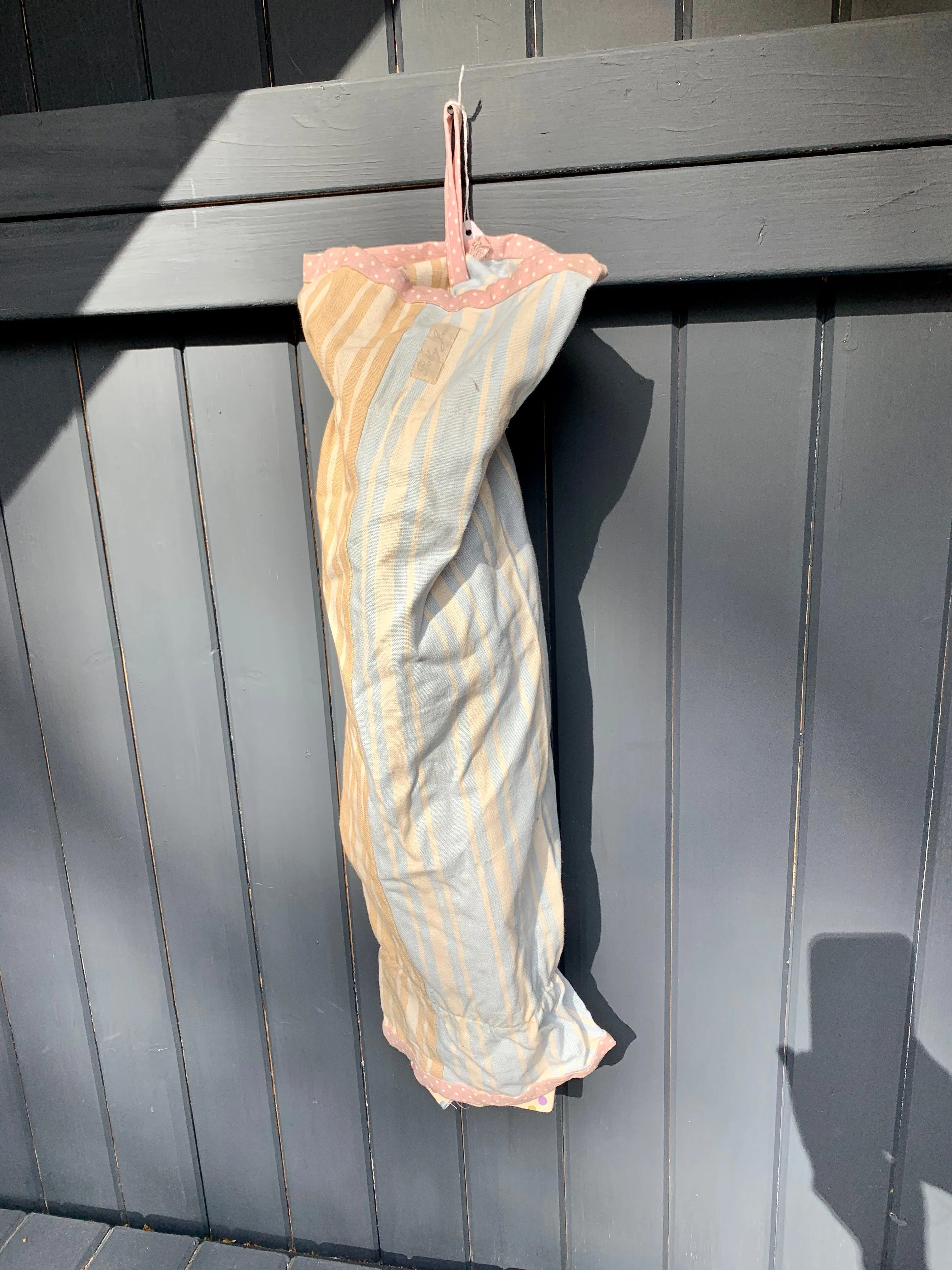 Carry A Bag Fabric holder