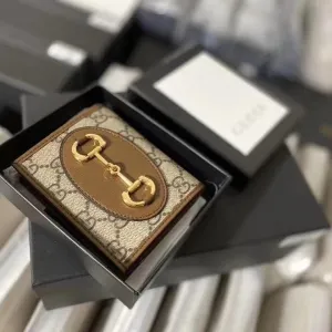 Luxury Wallets - GUC - 6429