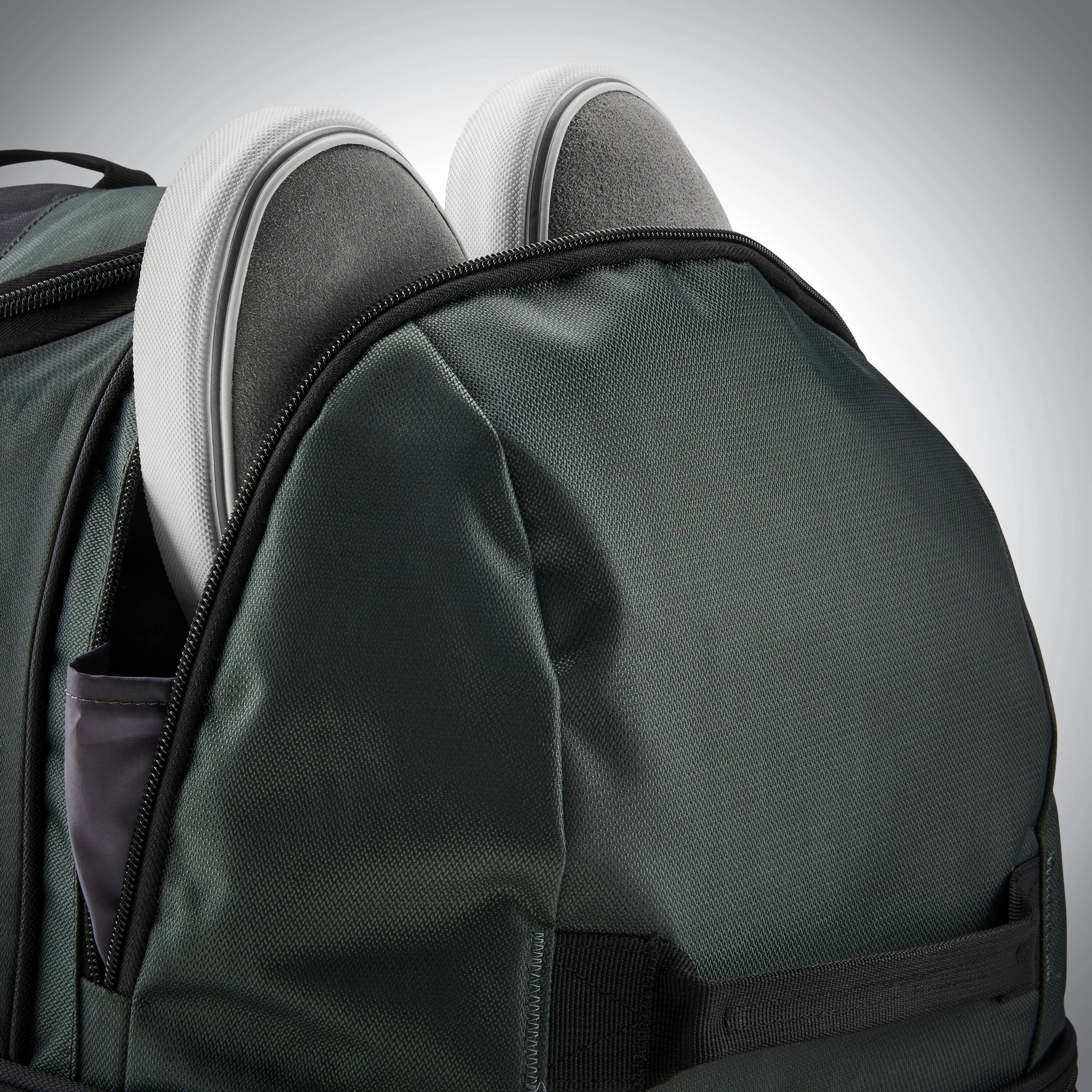 Samsonite Andante 2 22" Wheeled Duffel Moss Green/Black