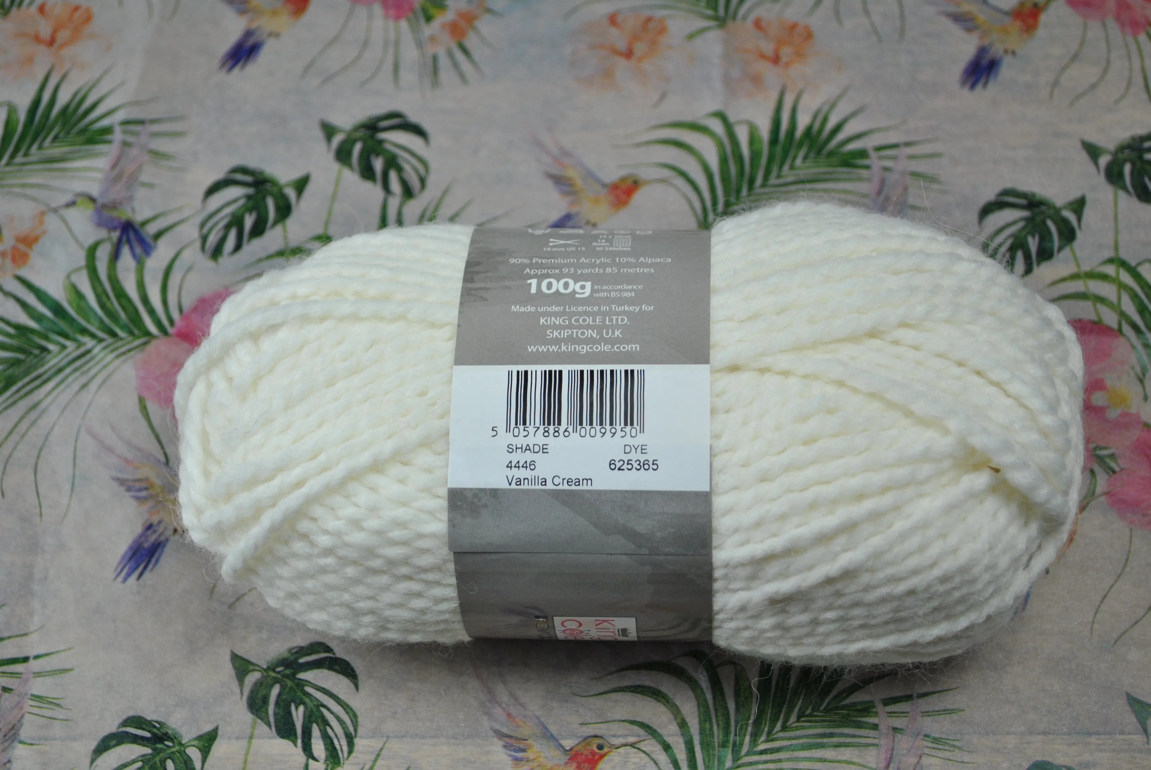 Super Chunky Hat and Scarf set 5530